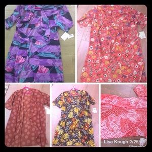 Size medium Lularoe Shirley’s